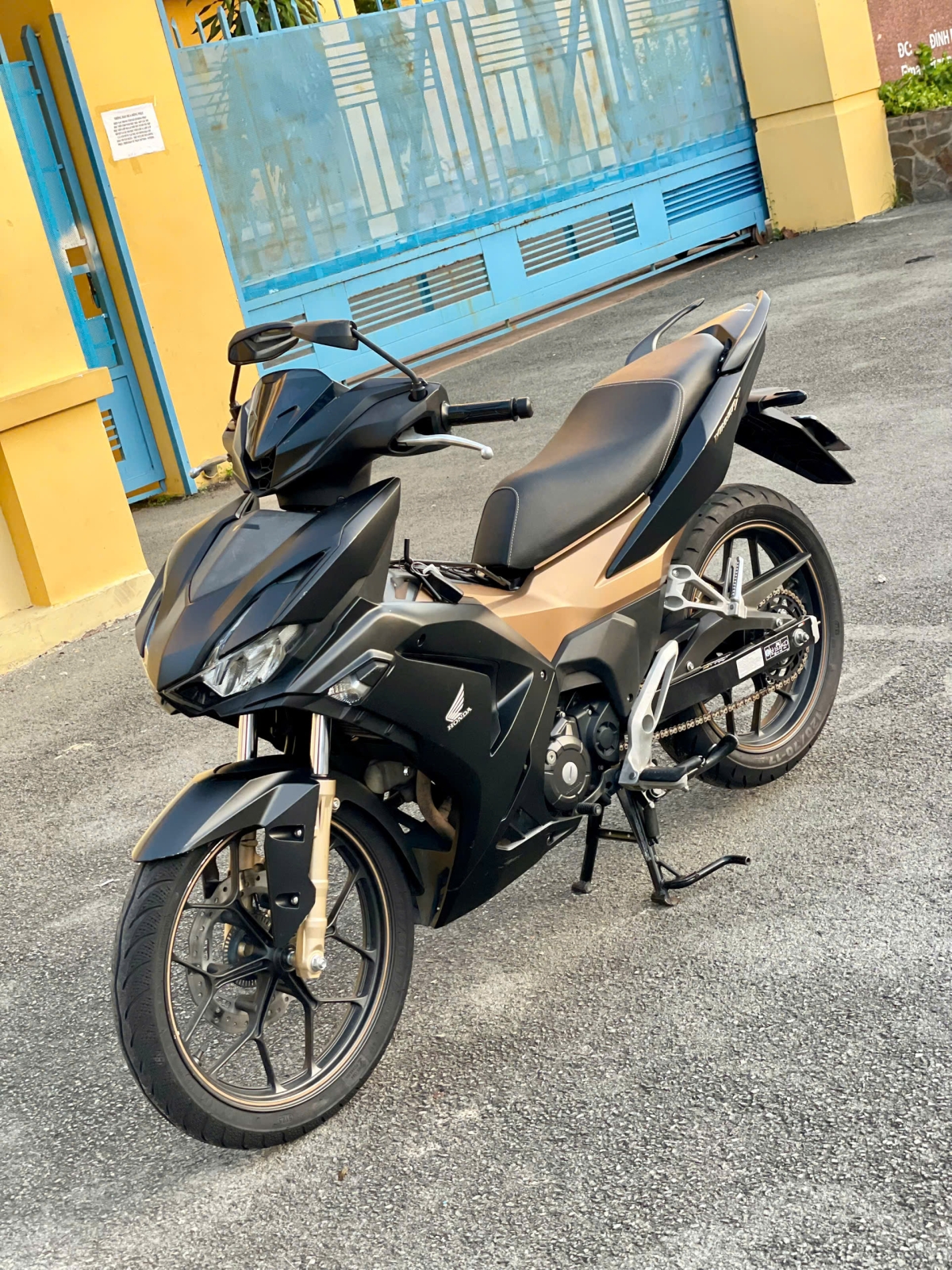 HONDA WINNER V3 ABS BS 67H1-90166