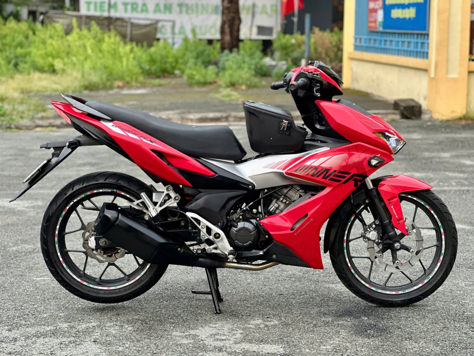 HONDA WINNER V2 BS 59L3 03906