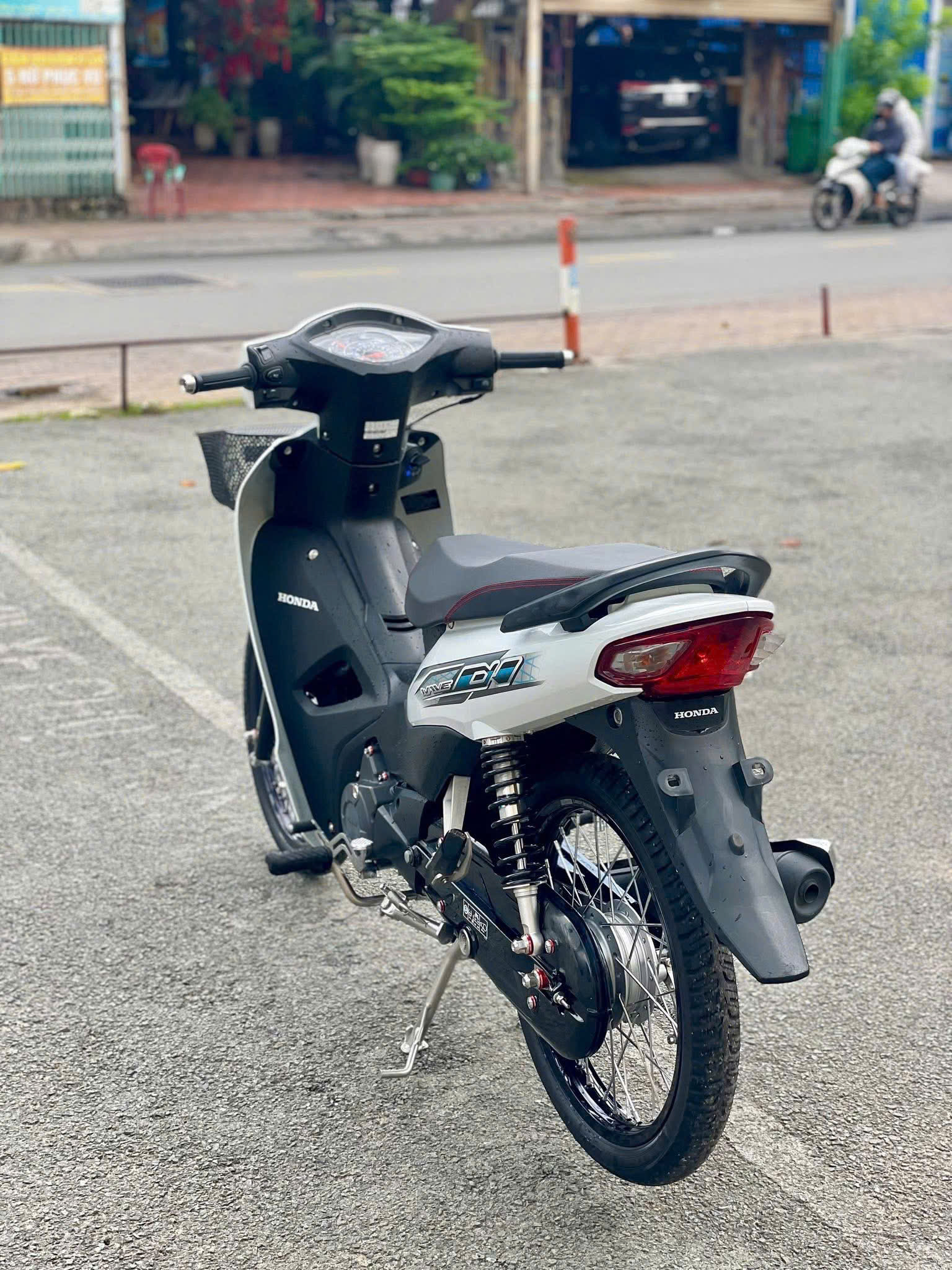 HONDA WAVE ALPHA 110CC ĐỜI 2024 HSCT BAO SANG TEN