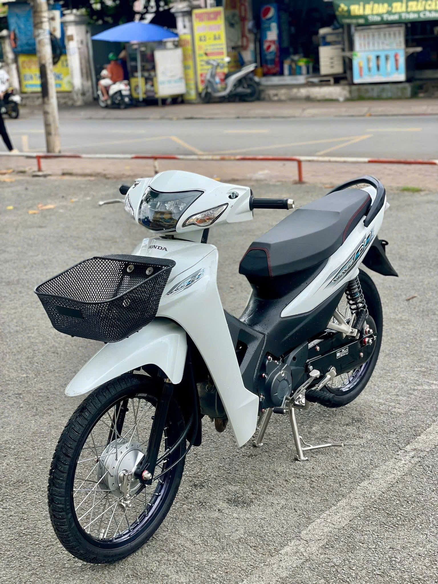 HONDA WAVE ALPHA 110CC ĐỜI 2024 HSCT BAO SANG TEN