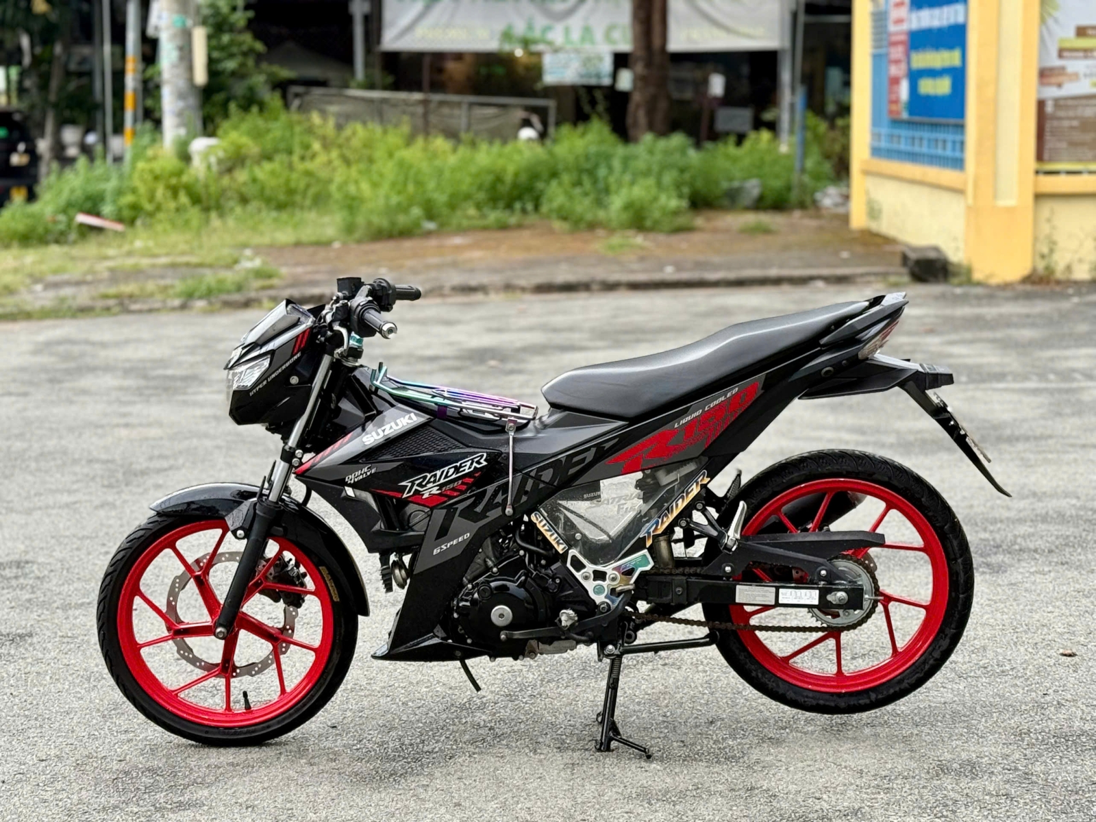 SUZUKI RAIDER FI BS 77G1-77425