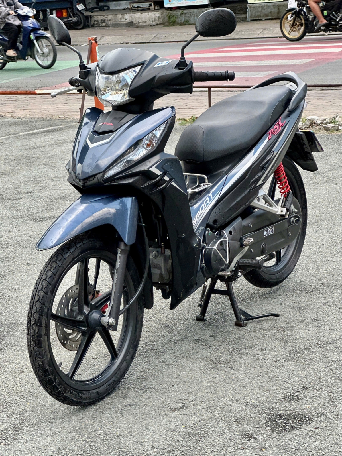 HONDA WAVE RSX FI BS 64F1-51355