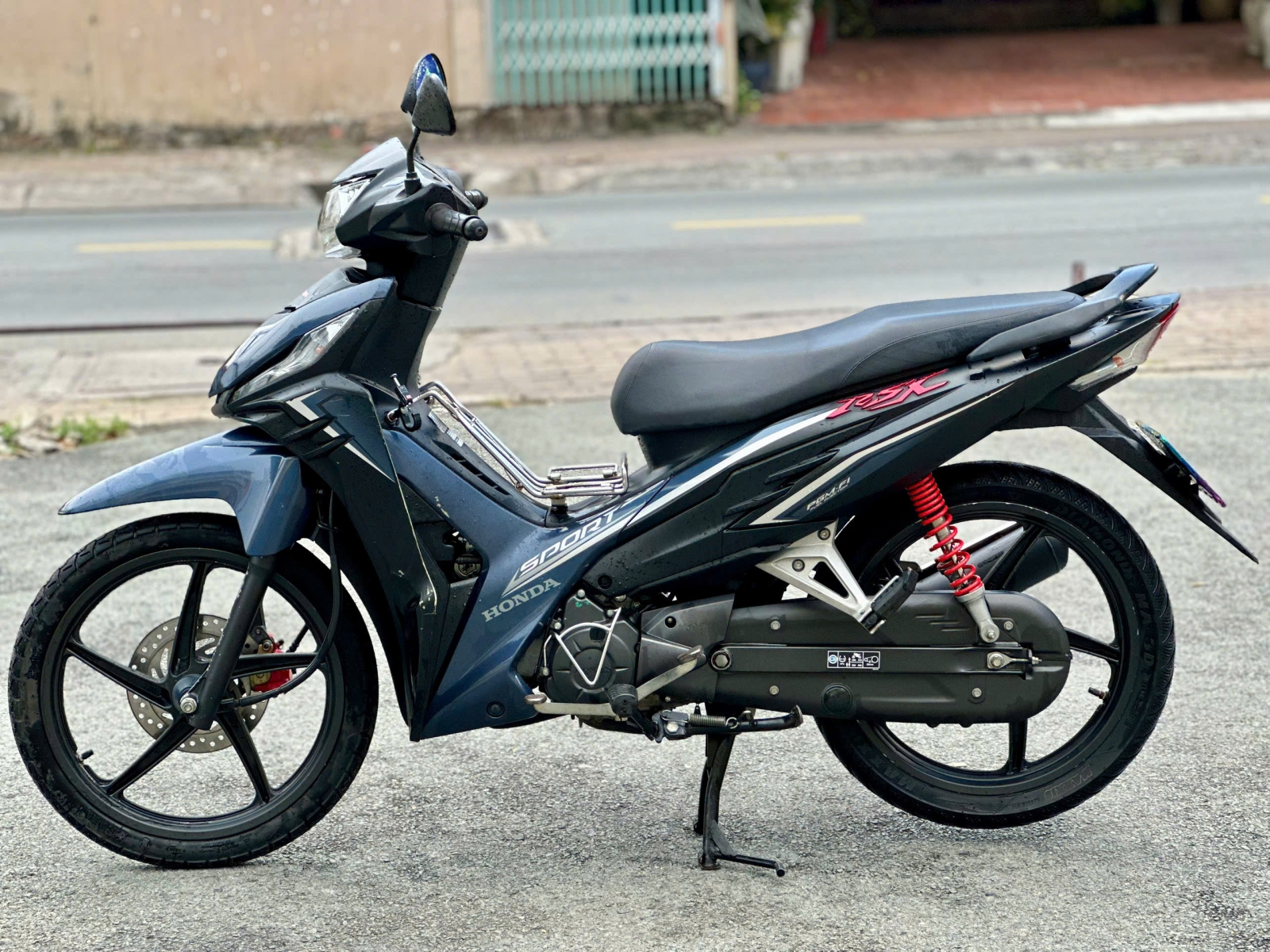HONDA WAVE RSX FI BS 64F1-51355