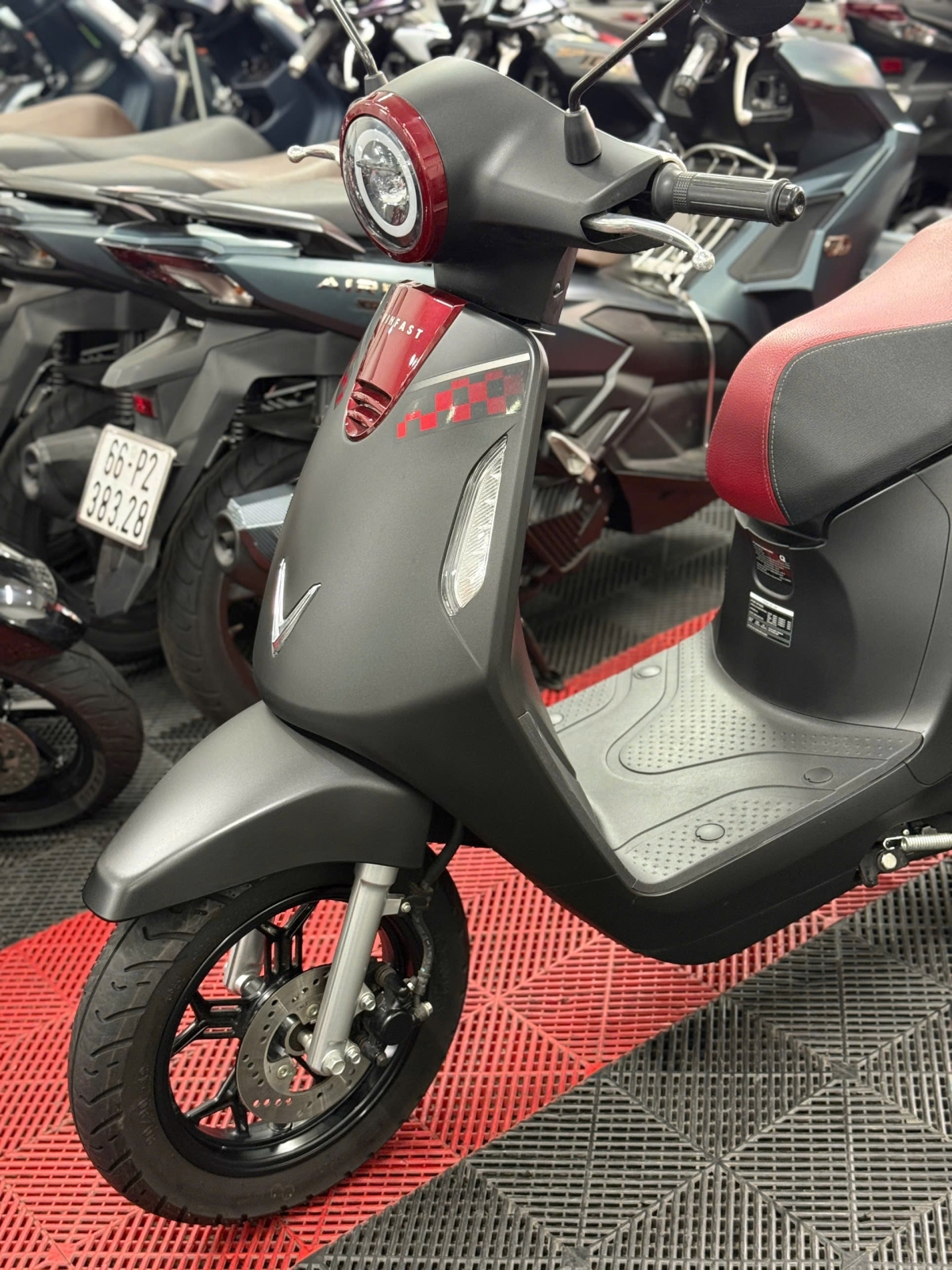 VINFAST EVO LITE NEO 50CC GIÁ RẺ 50AA-46105