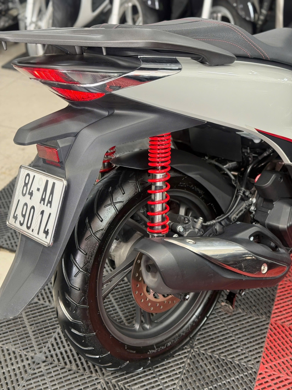 HONDA SH 125 ABS 2025 6000KM 84AA-49014