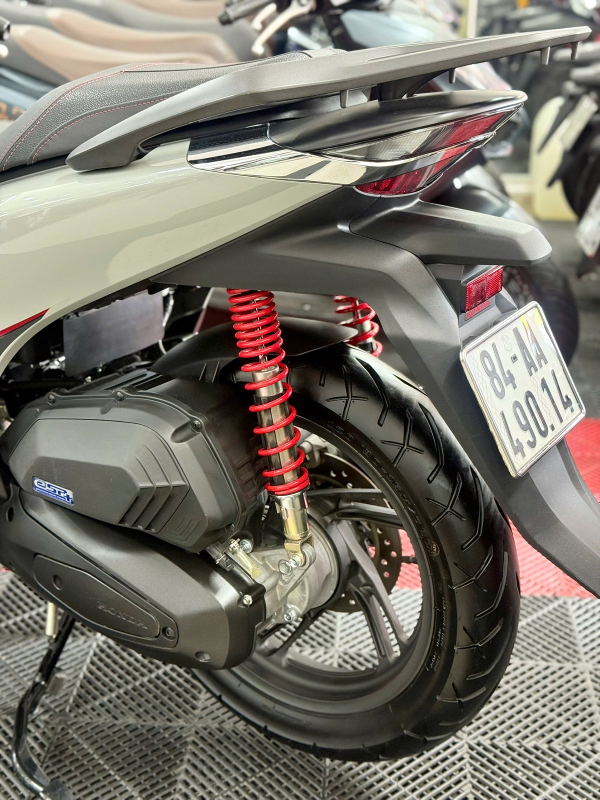 HONDA SH 125 ABS 2025 6000KM 84AA-49014
