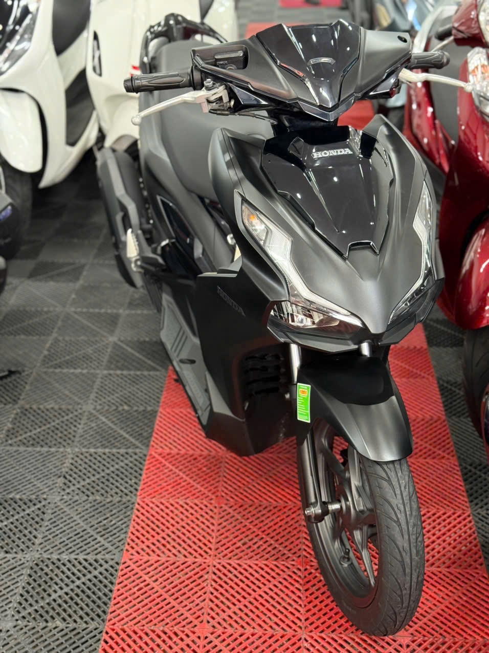 HONDA AIRBLADE 125 4V 2023 9000KM 59XB-39490