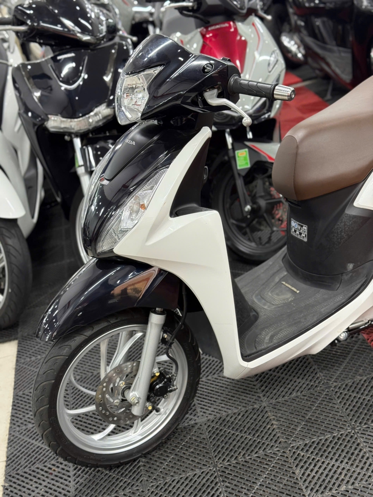 HONDA VISION 2024 59XB-50786