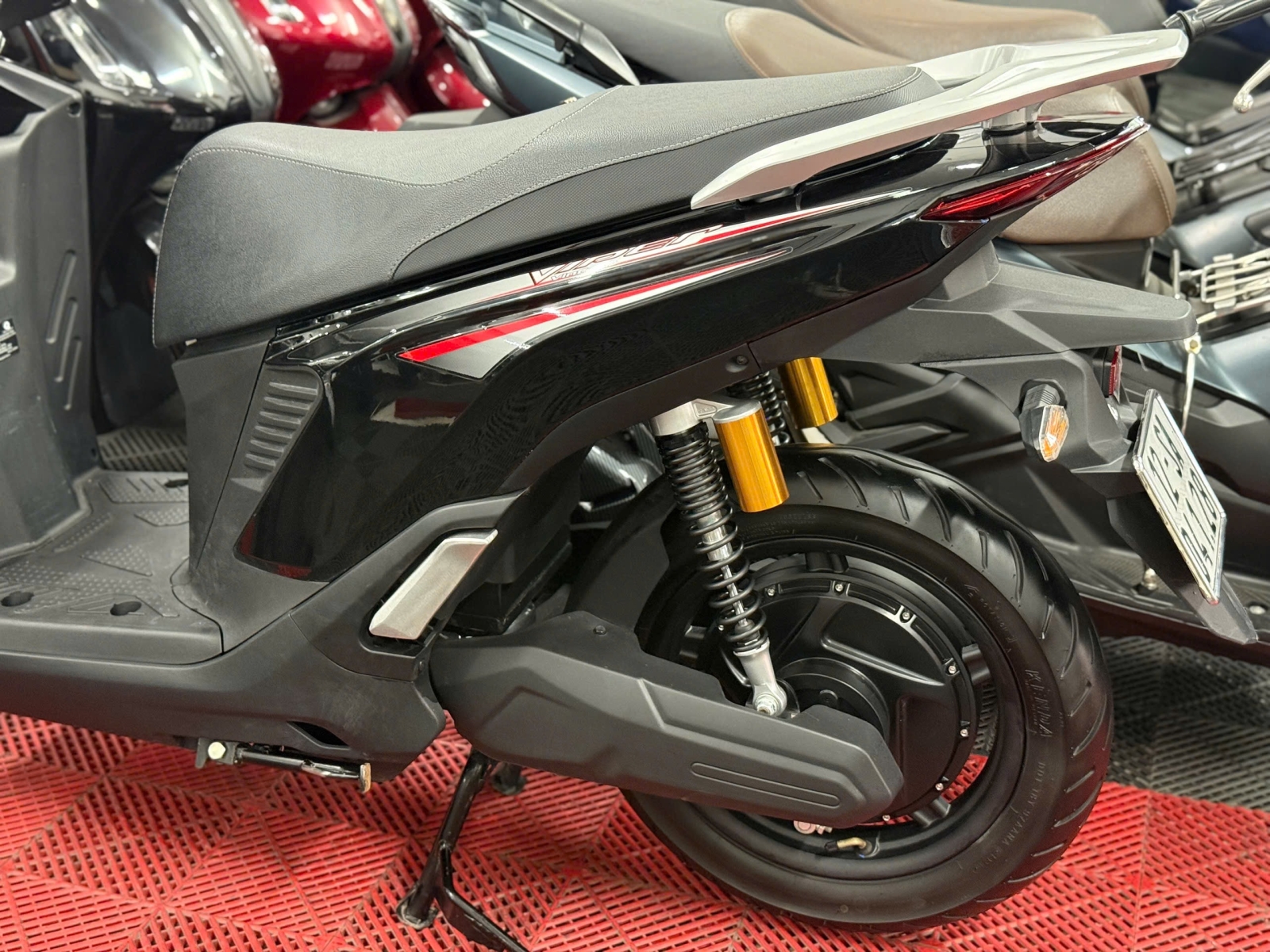 VINFAST VIPER 2026 1700KM PIN THUÊ 12SA-04128