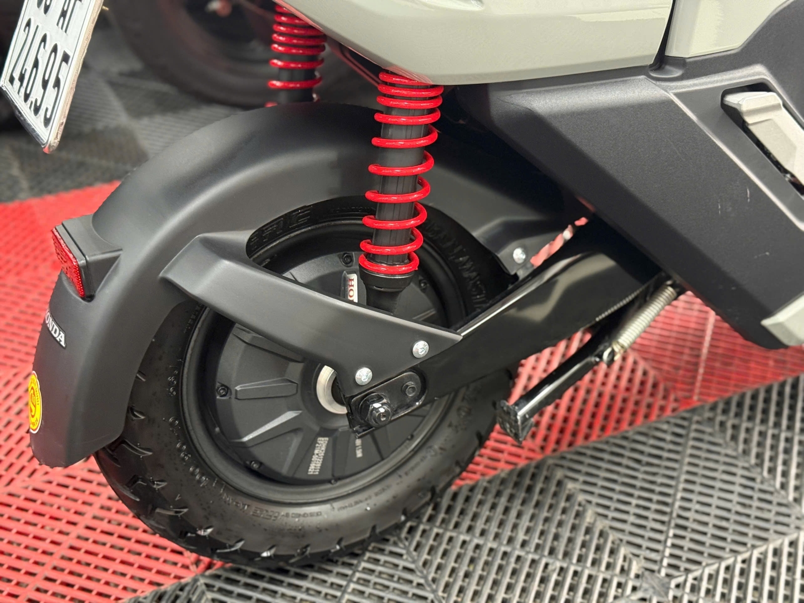HONDA ICON E 2026 2000KM 50AF-24695