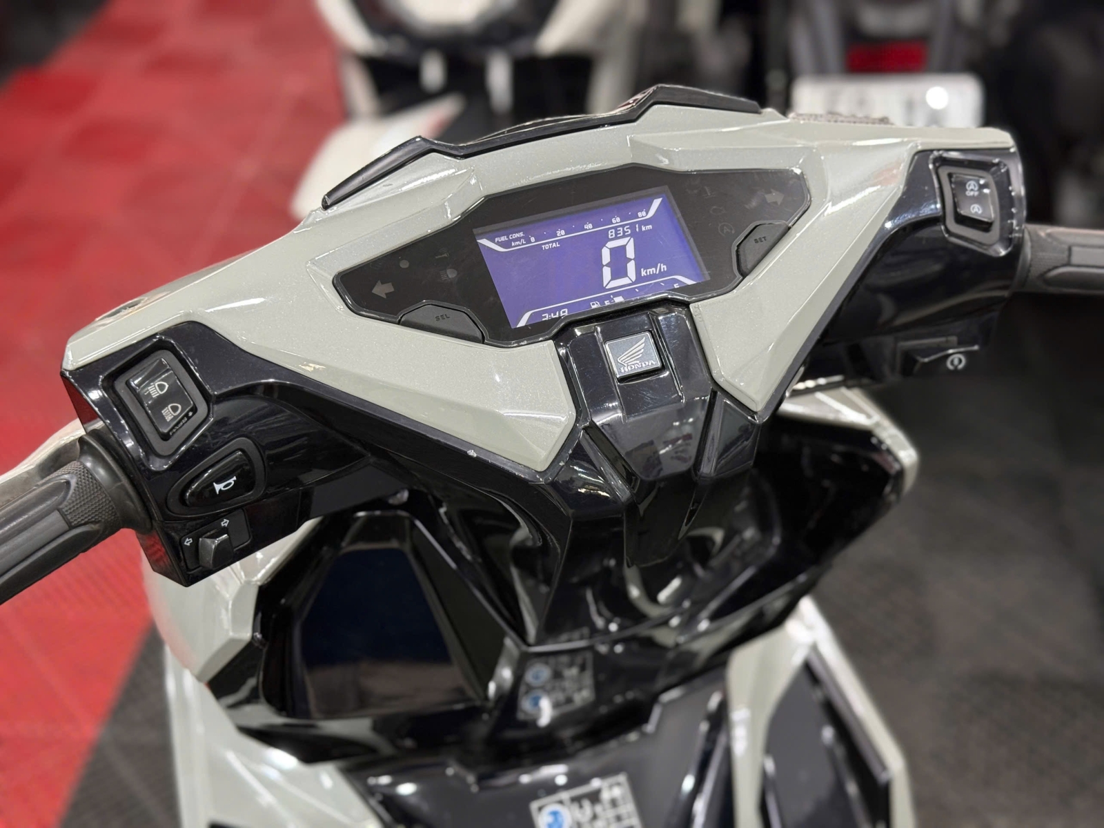 HONDA AIRBLADE 125 2025 50AD-04762