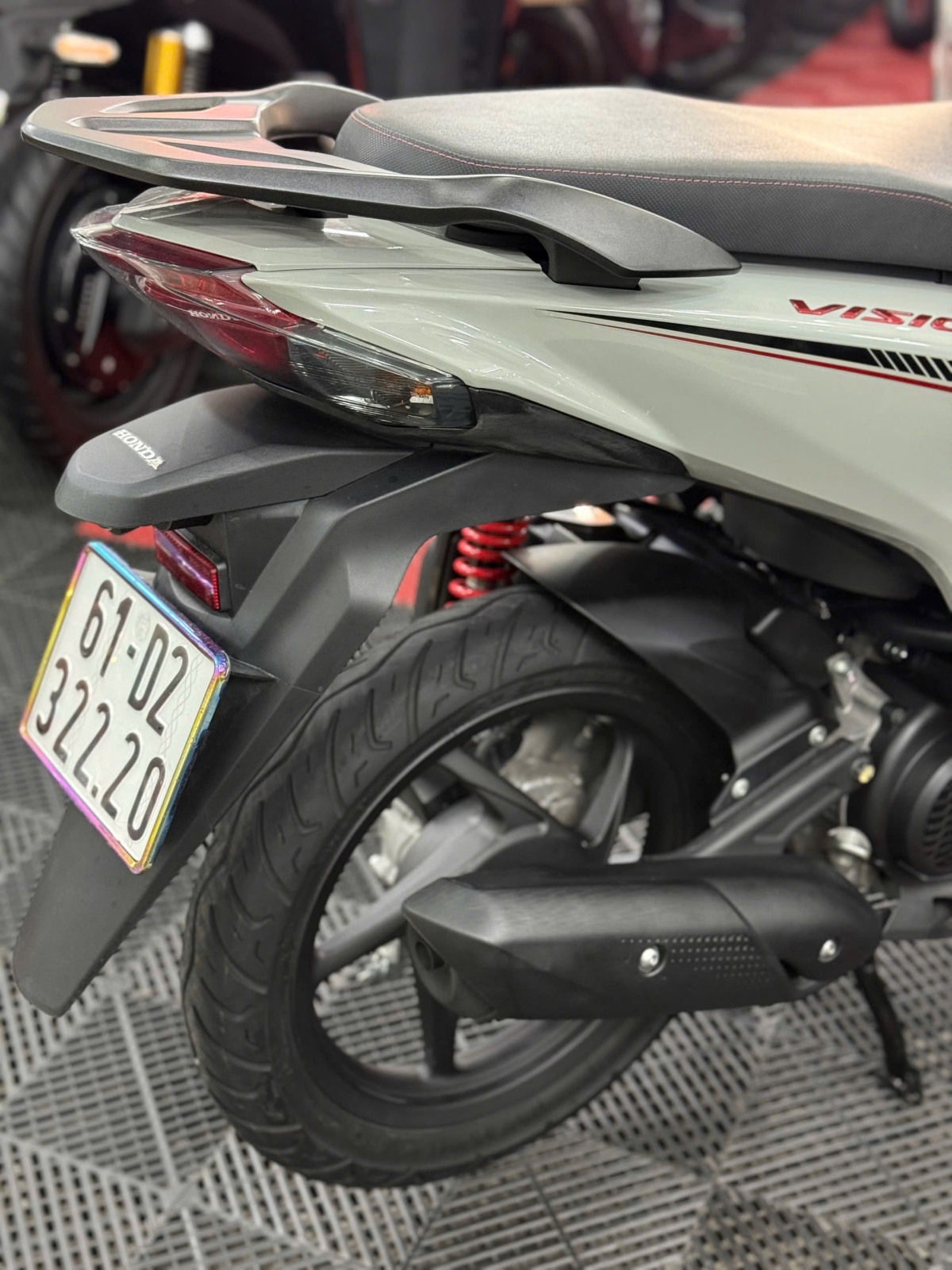 HONDA VISION 2023 BÁNH LỚN 4000KM 61D2-32220