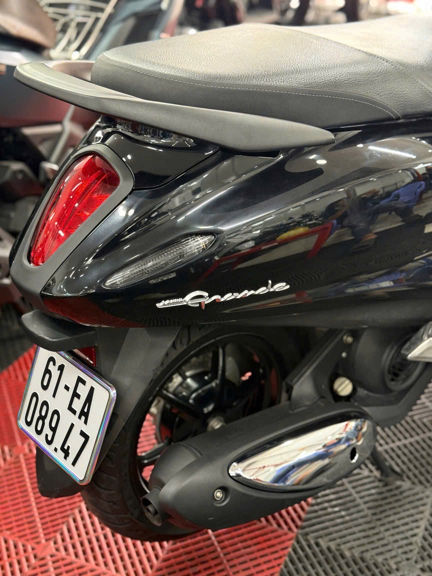 YAMAHA GRANDE 2024 FULL BLACK 61EA-08947