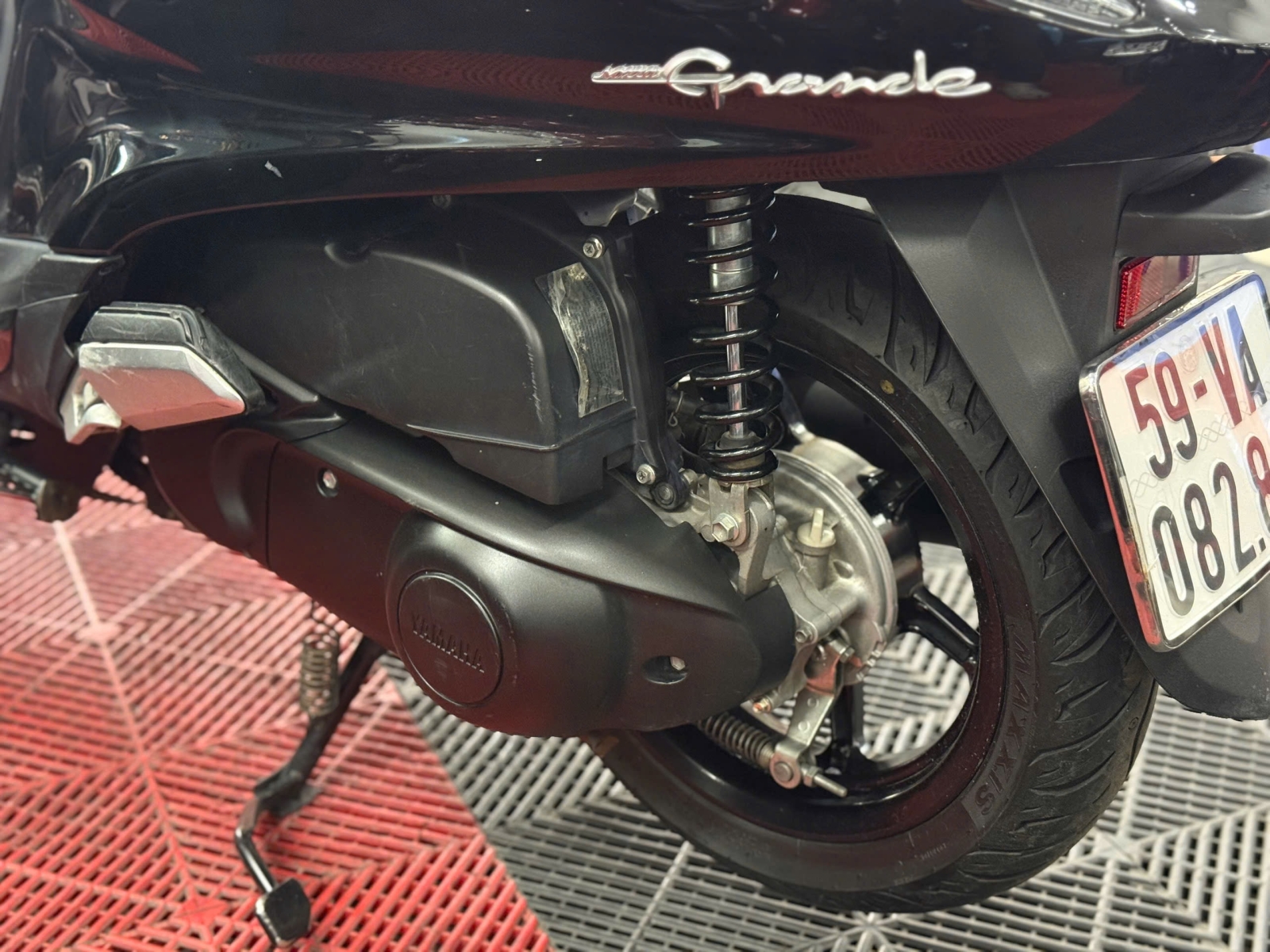 YAMAHA GRANDE 2024 FULL BLACK 61EA-08947