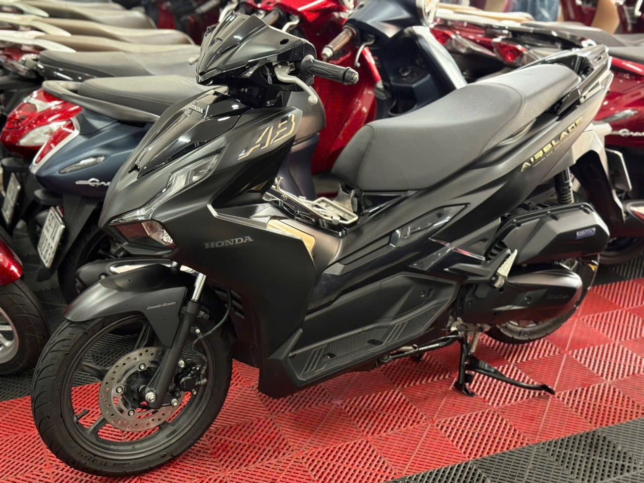 HONDA AIRBLADE 125 4V 2022 ĐKLĐ 2023 59G3-16870