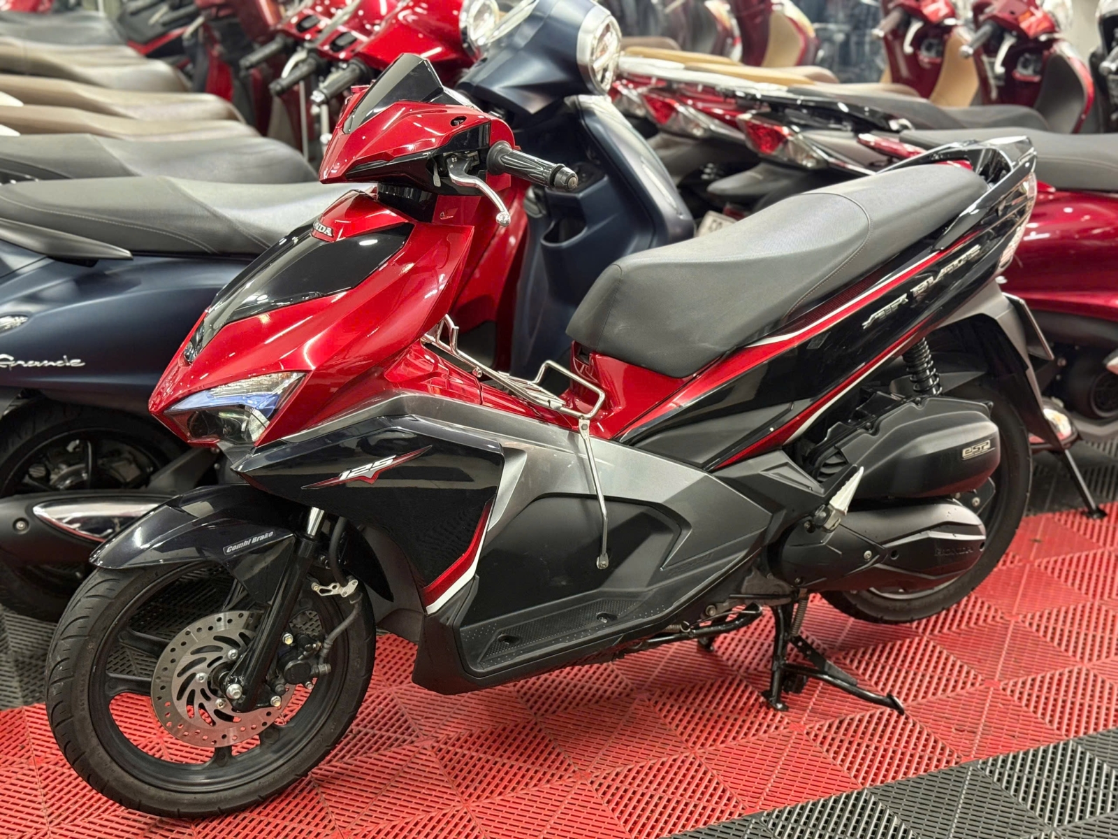 HONDA AIRBLADE 125 2016 59U1-91596