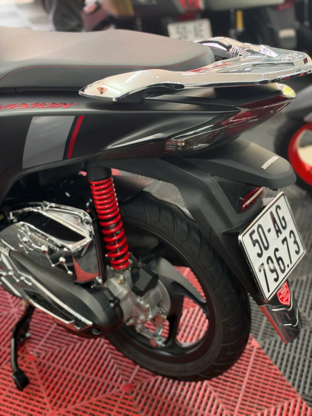 HONDA VISION 2026 Bánh Lớn 1000KM 50AG-79673
