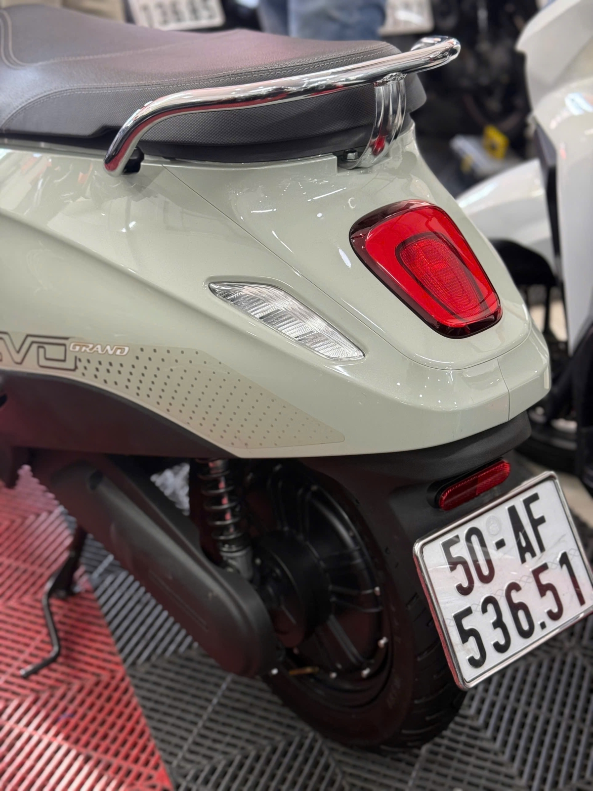 VINFAST EVO 2026 1PIN MUA 3500KM 50AF-53651