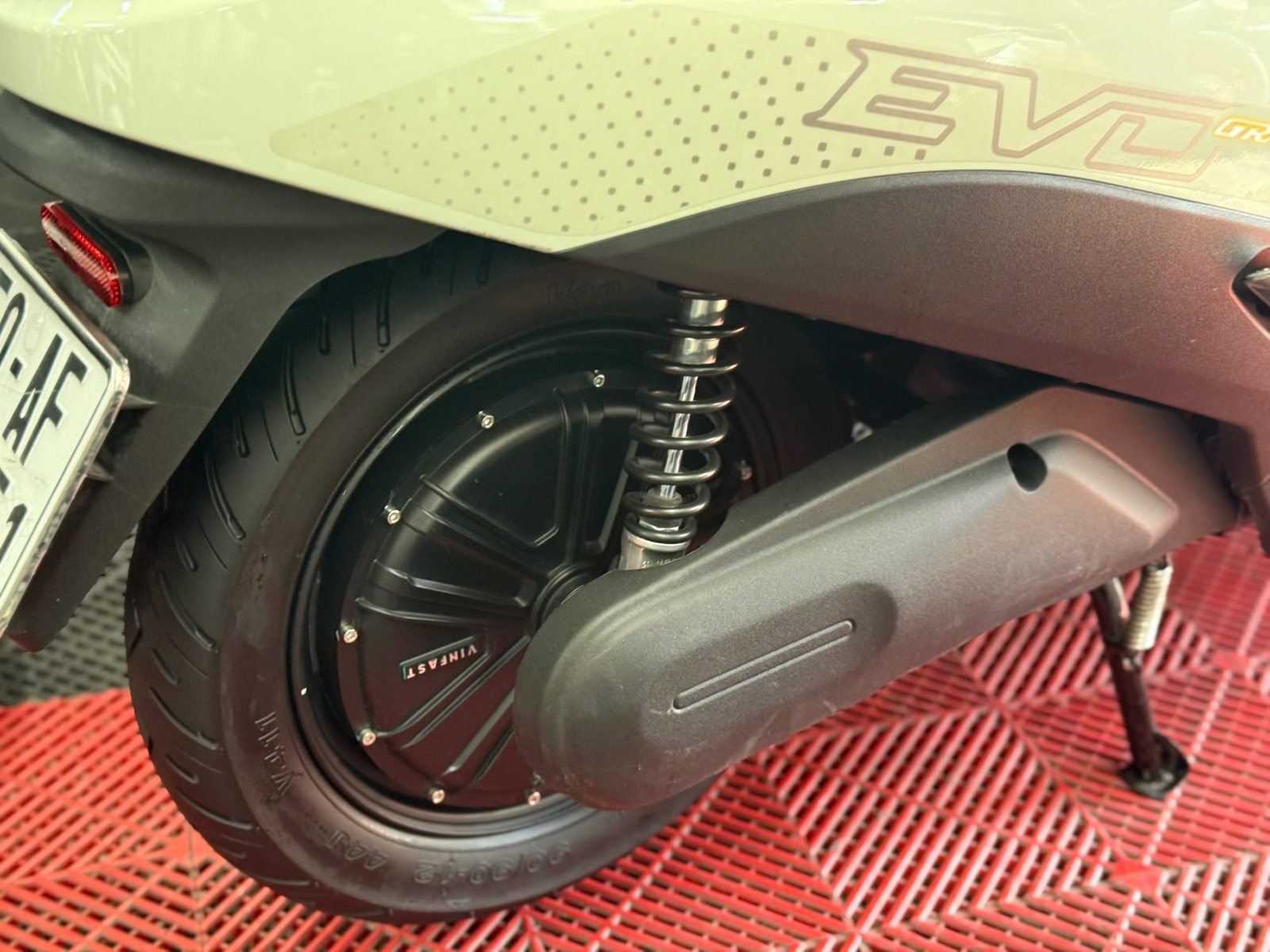 VINFAST EVO 2026 1PIN MUA 3500KM 50AF-53651