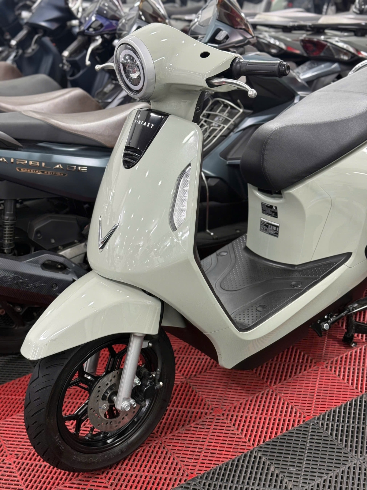 VINFAST EVO 2026 1PIN MUA 3500KM 50AF-53651