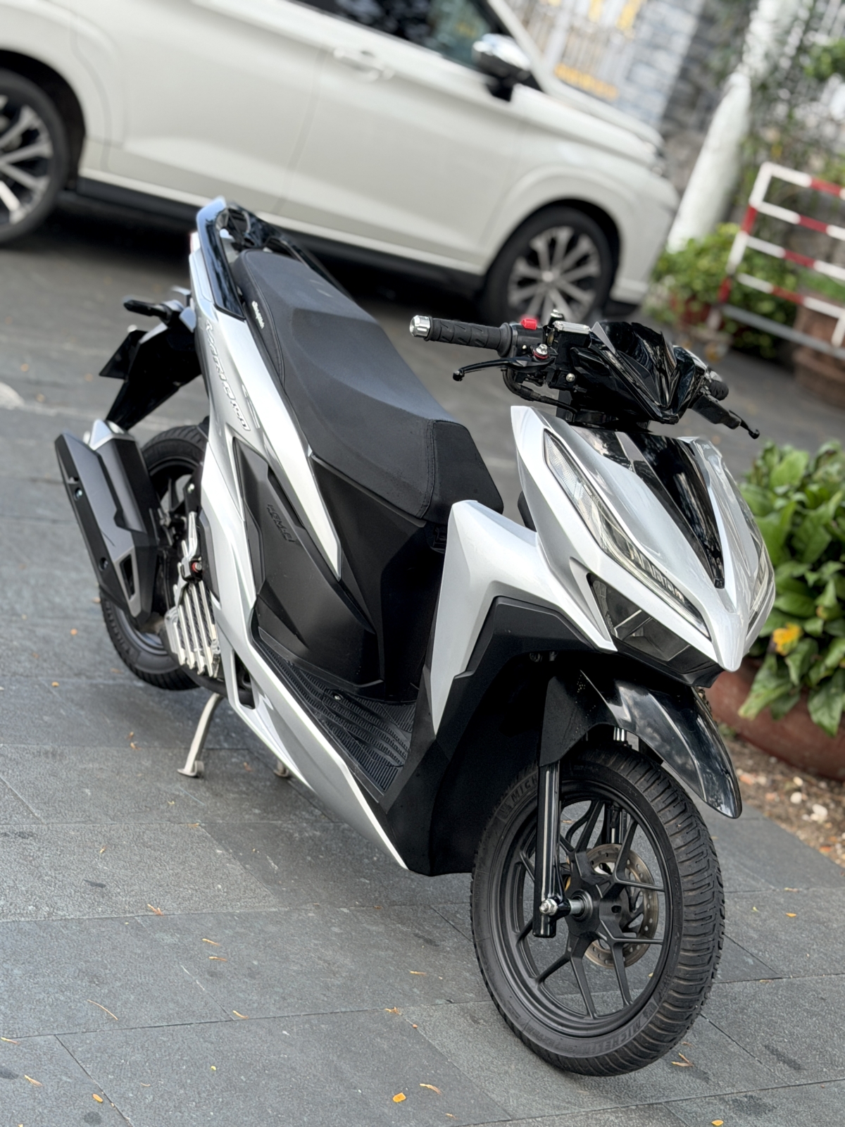 HONDA VARIO 150 2019 BẠC BS 48AA 28912