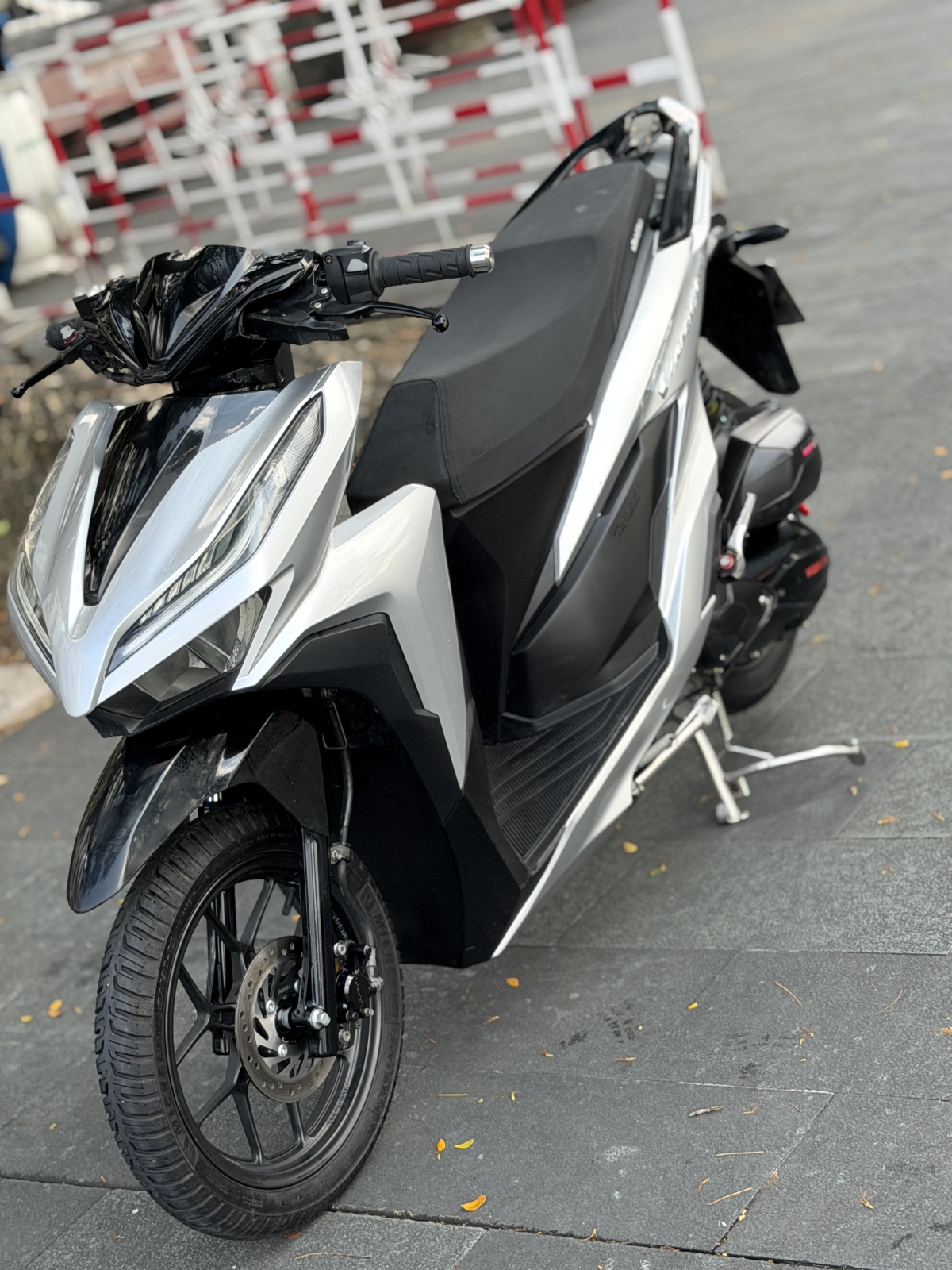 HONDA VARIO 150 2019 BẠC BS 48AA 28912