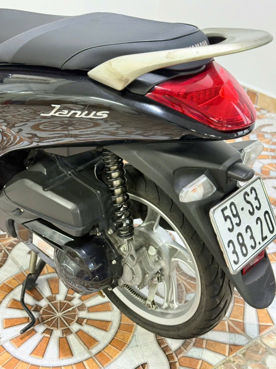 Janus 2020 59S3-38320