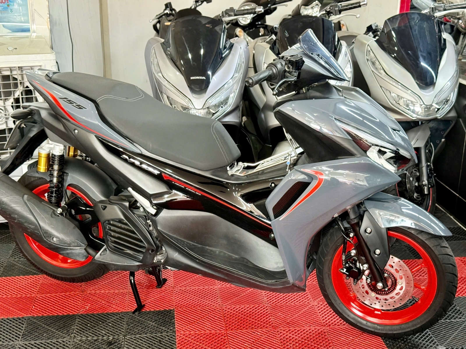 NVX 155 V2 18B2-92772
