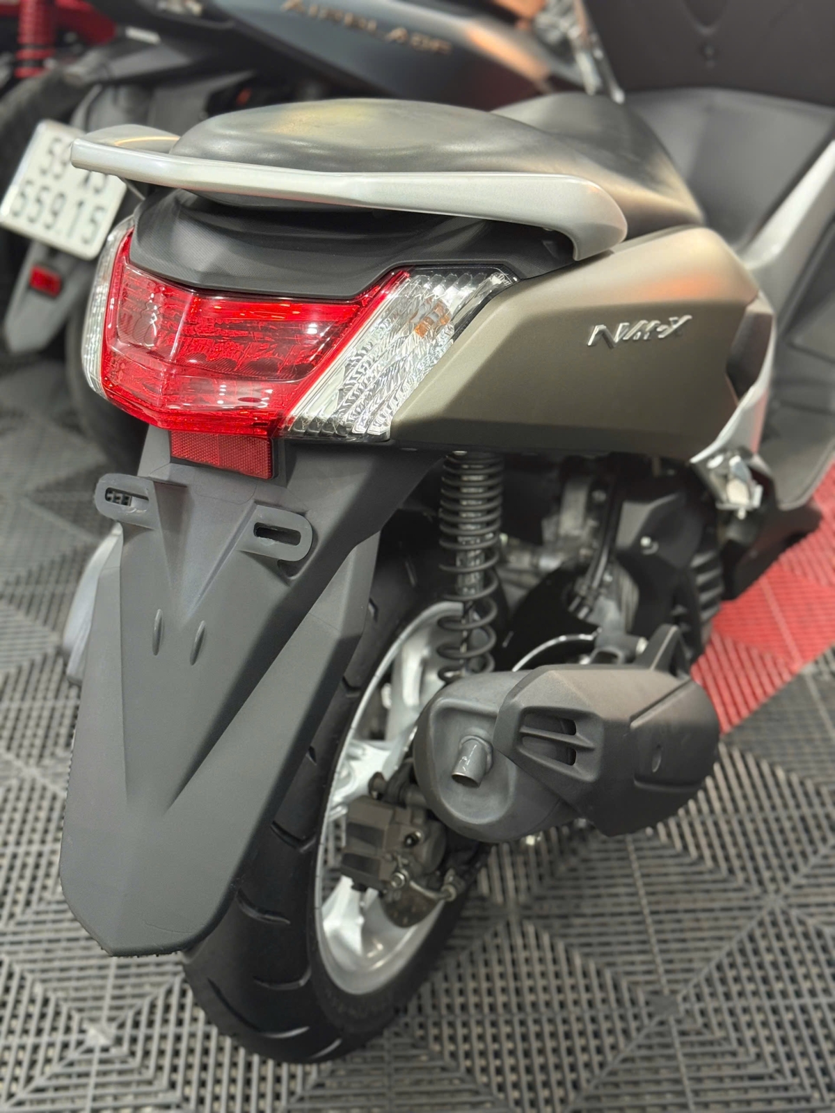 YAMAHA NMAX 2016 500KM NHẬP KHẨU BAO SANG TÊN