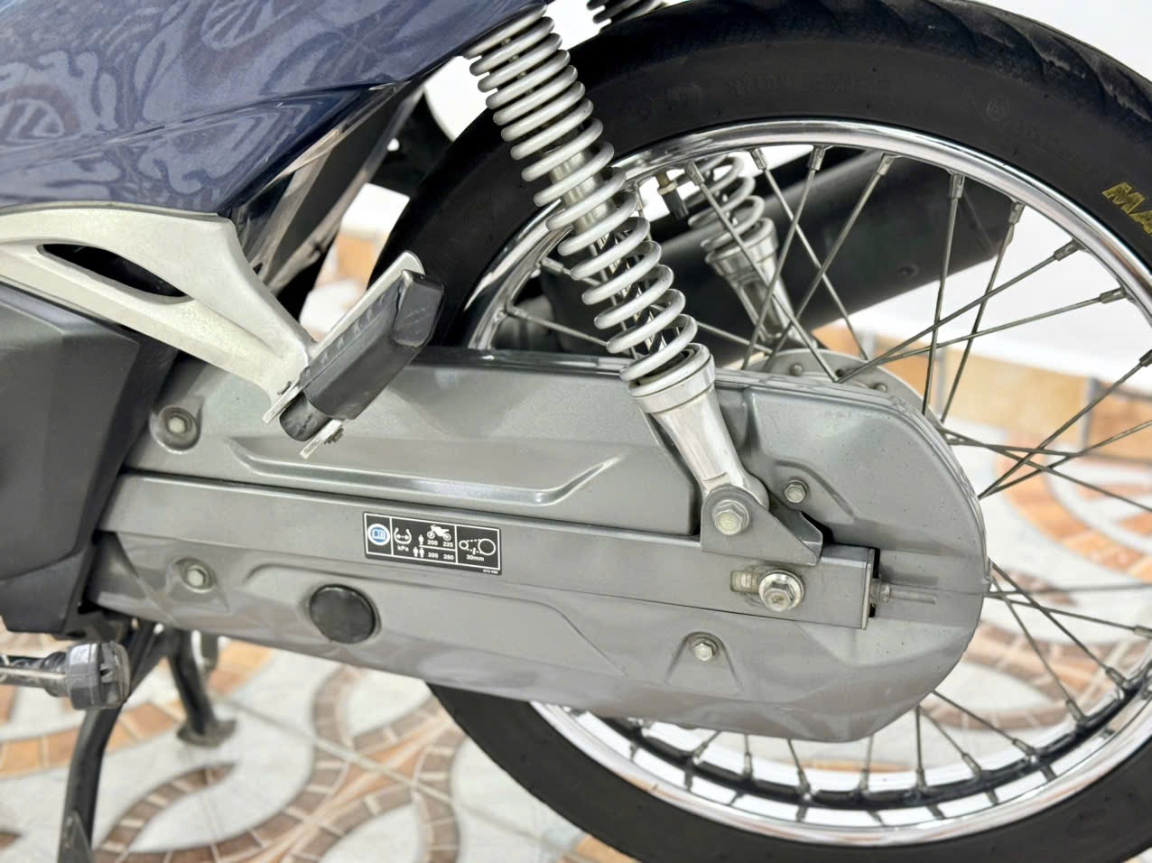 HONDA FUTURE 2023 59X4-17821