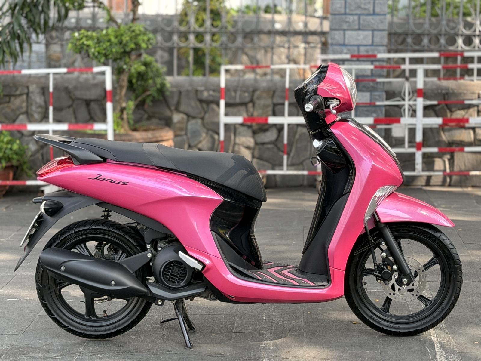 JANUS 2018 KHOÁ SMK BS 50Y1 29960