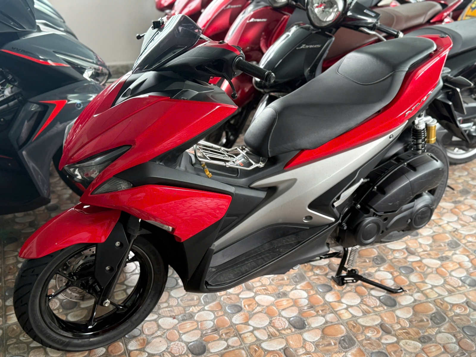 YAMAHA NVX 155 SMK 2018 59X3-33668