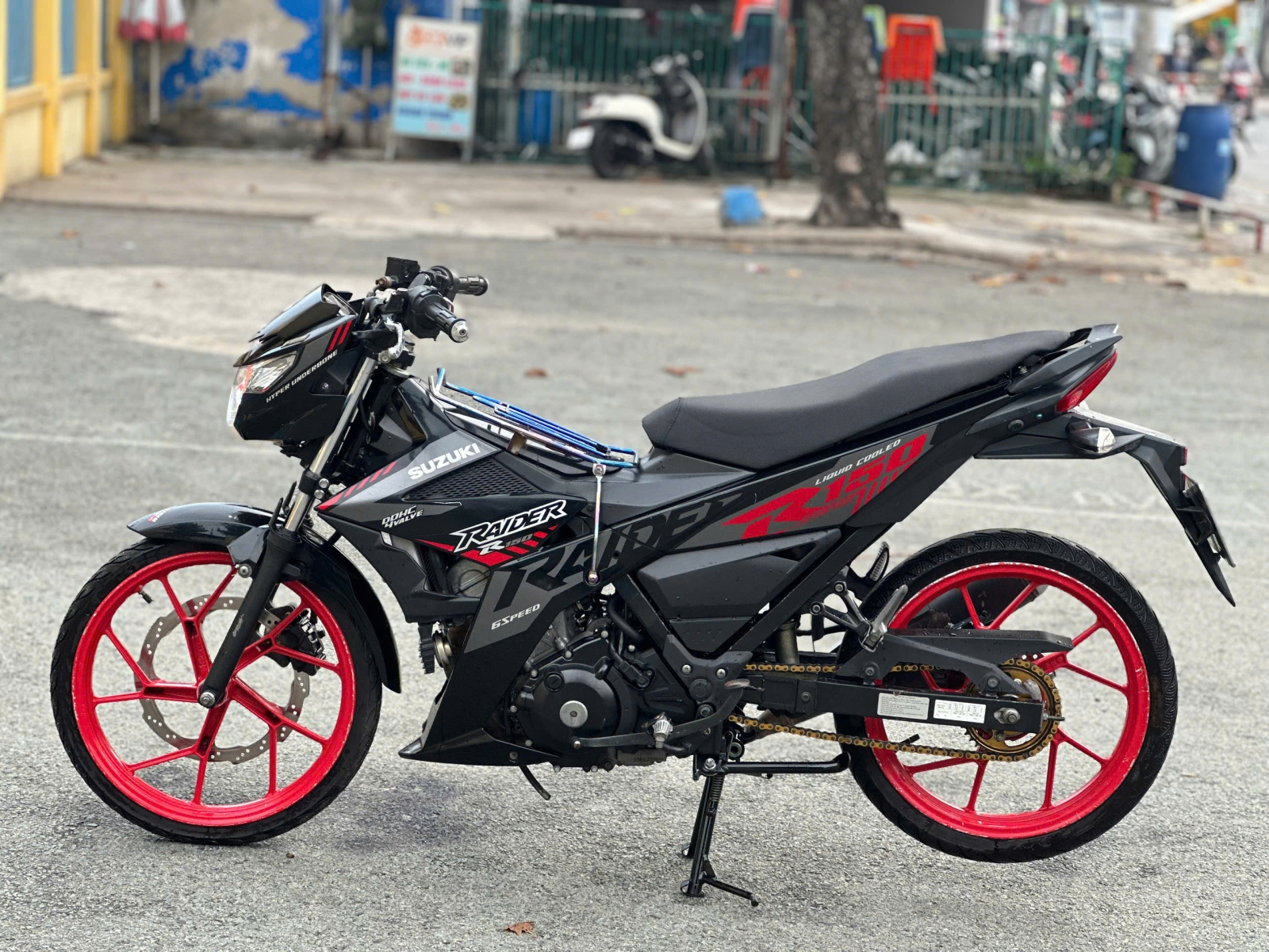 SUZUKI RAIDER BS 83C1-652.85